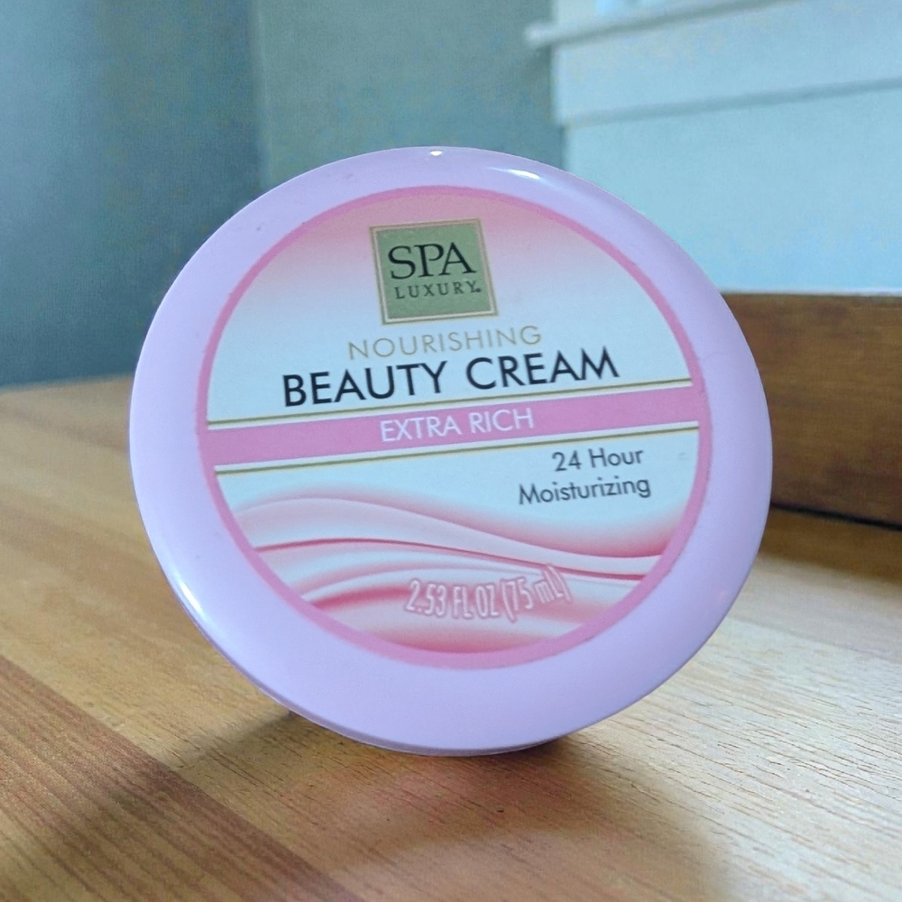 Spa Luxury Beauty Cream Extra Rich 2.53 oz (NWT)